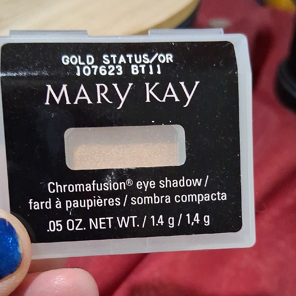 Mary Kay Gold Chromafusion Eyeshadow